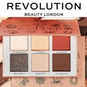 Revolution Beauty She Is A Queen Shadow Palette
